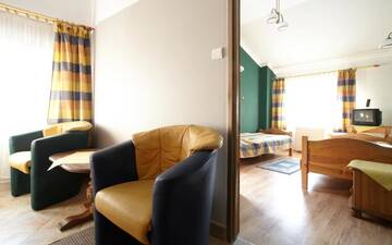 Фото номера Номер-студио (4 взрослых) Отель Hotel Batory Annex г. Краков 8