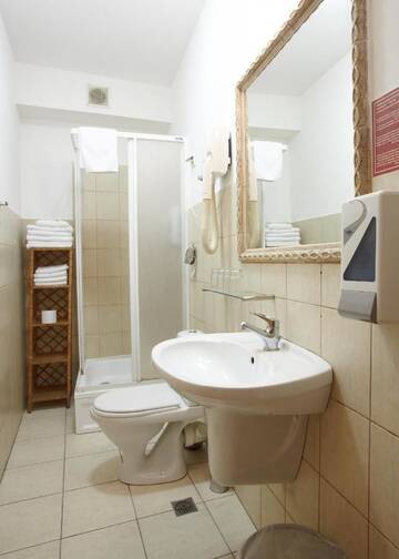 Фото номера Номер-студио (5 взрослых) Отель Hotel Batory Annex г. Краков 15