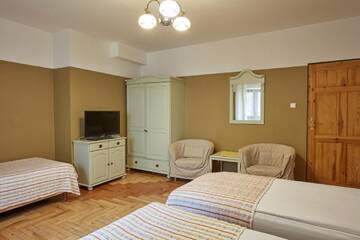 Фото номера Номер-студио (5 взрослых) Отель Hotel Batory Annex г. Краков 8