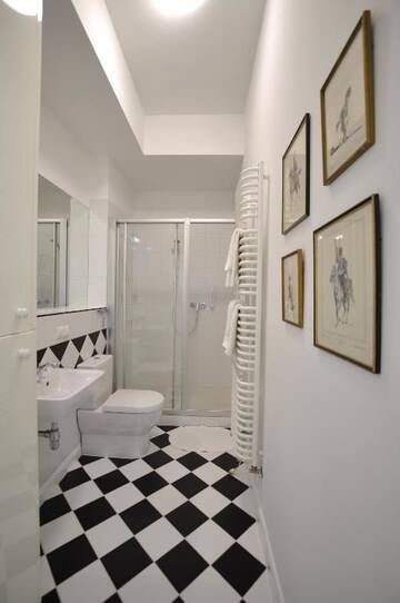 Фото номера Улучшенные апартаменты Апарт-отели Crystal Suites Old Town г. Краков 32