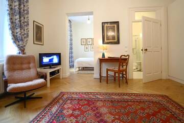 Фото номера Улучшенные апартаменты Апарт-отели Crystal Suites Old Town г. Краков 7