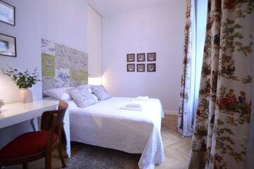 Фото номера Улучшенные апартаменты Апарт-отели Crystal Suites Old Town г. Краков 27