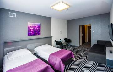 Фото номера Классический трехместный номер Отель Hotel Wyspiański г. Краков 8