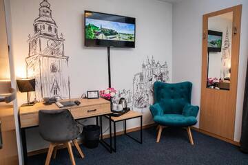 Фото номера Стандартный двухместный номер с 2 отдельными кроватями Отель Hotel Pod Wawelem г. Краков 4