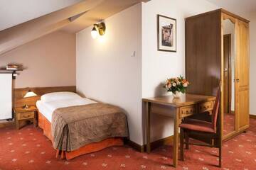 Фото номера Двухместный номер с 1 кроватью или 2 отдельными кроватями Отель Hotel Regent г. Краков 13