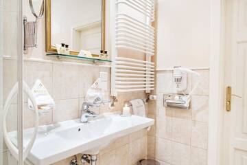 Фото Отель Hotel Amadeus г. Краков 2