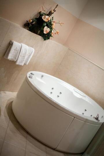 Фото номера Апартаменты Отель Hotel Amadeus г. Краков 7