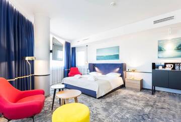 Фото номера Полулюкс Отель Qubus Hotel Kraków г. Краков 4