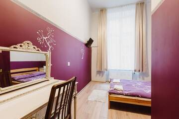 Фото номера Двухместный номер с 1 кроватью Хостелы Hostel Tara г. Краков 3