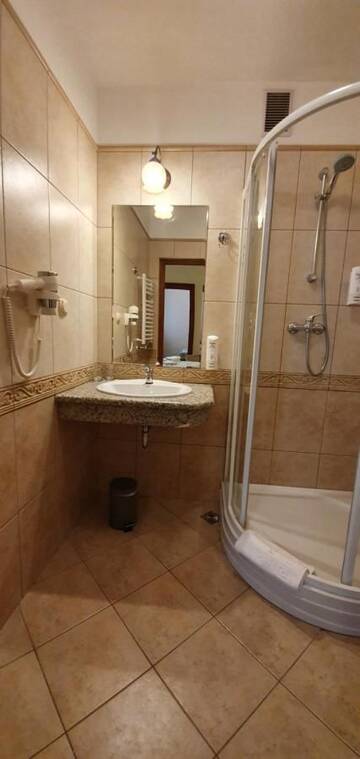 Фото номера Четырехместный номер Апарт-отели Aparthotel Basztowa г. Краков 6
