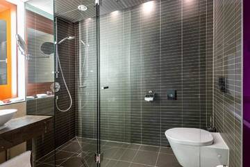 Фото номера Двухместный номер с 2 отдельными кроватями Отель Vienna House Andel’s Cracow г. Краков 3